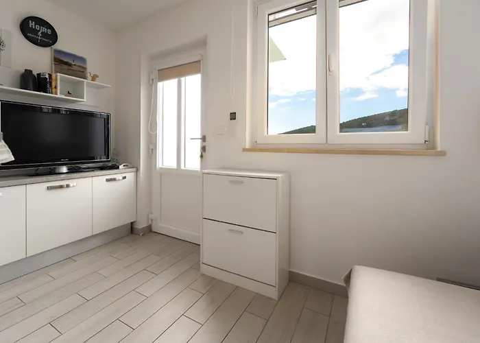 Markov By Briskva * 라벡